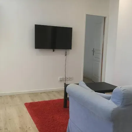 Eliya Apartamento Romilly-sur-Seine Exterior foto