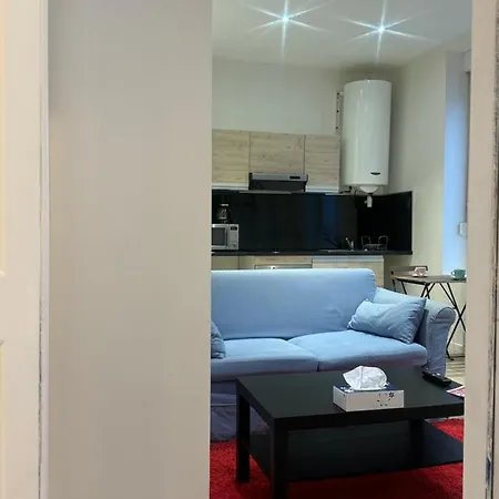 Eliya Apartamento Romilly-sur-Seine Exterior foto