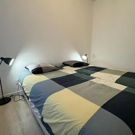 Eliya Apartamento Romilly-sur-Seine Exterior foto
